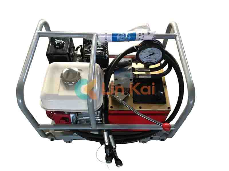 Paano maiuri ang mga istasyon ng hydraulic pump?